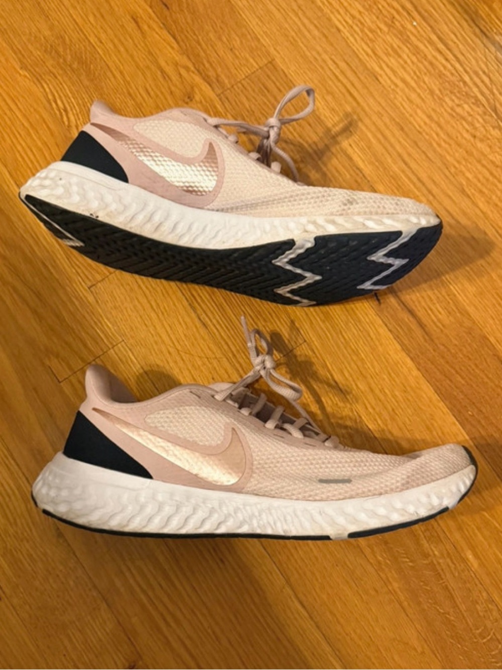 Nike Women's Pink Running Shoes - Lightweight Cushioned Support